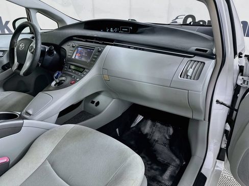 Used 2012 Toyota Prius Two FWD image 30