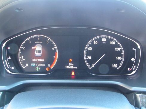 Used 2019 Honda Accord Sport image 16