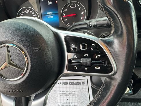 Used 2022 Mercedes-Benz Sprinter 1500 image 21