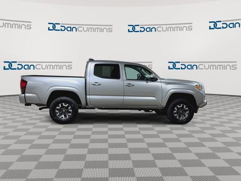 Used 2023 Toyota Tacoma SR AWD/4WD image 2