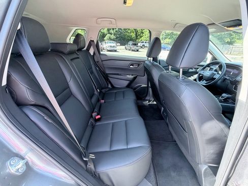 Used 2026 Nissan Rogue SL AWD/4WD image 27