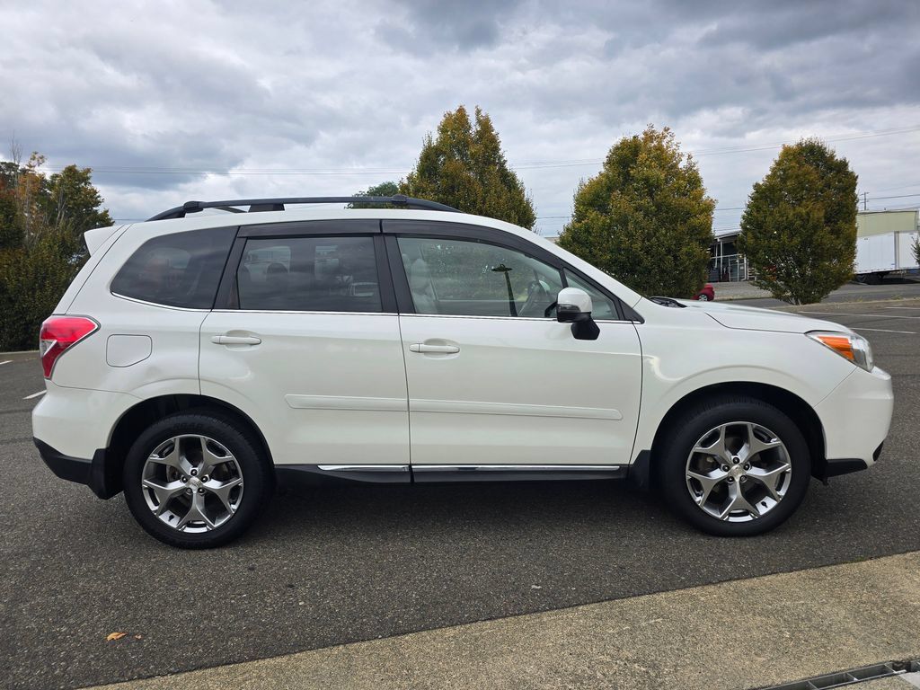 Used 2016 Subaru Forester 2.5i Touring w/ Eyesight & Navigation System AWD/4WD image 6