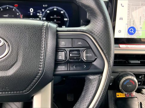 Used 2025 Toyota 4Runner TRD Off-Road Premium w/ Tow Technology Package image 24