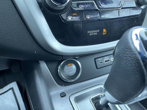 Used 2020 Nissan Murano SL w/ Moonroof Package image 18