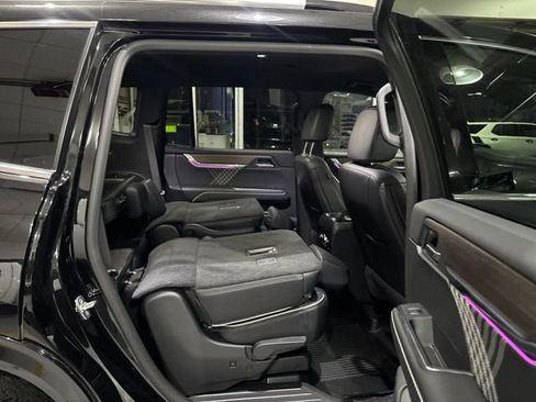Used 2026 GMC Acadia Denali w/ Super Cruise Package AWD/4WD image 39