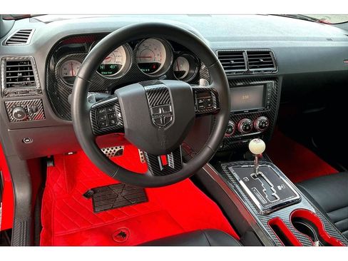 Used 2014 Dodge Challenger R/T Plus image 5