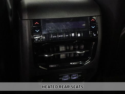 Used 2021 Jeep Grand Cherokee L Overland w/ Luxury Tech Group IV image 11