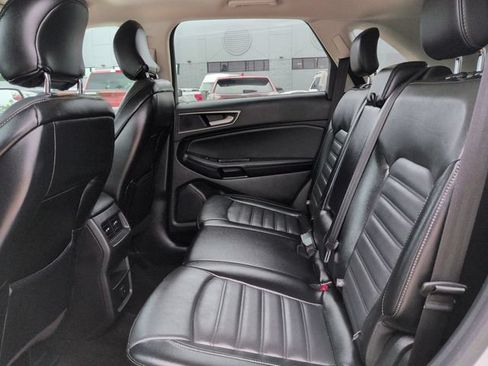 Certified 2018 Ford Edge SEL w/ Equipment Group 201A FWD image 15