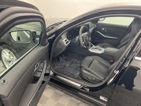 Used 2025 BMW 330i xDrive Sedan w/ Premium Package image 12