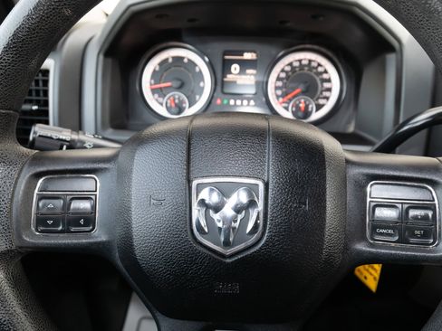 Used 2016 RAM 3500 Tradesman w/ Chrome Appearance Group image 19