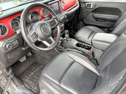 Used 2021 Jeep Wrangler Unlimited Rubicon AWD/4WD image 18