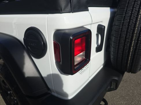 New 2026 Jeep Wrangler Sport AWD/4WD image 33