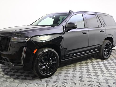 Certified 2024 Cadillac Escalade Sport Platinum w/ LPO, ONYX Package image 2