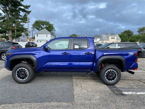 New 2025 Toyota Tacoma TRD Off-Road image 2