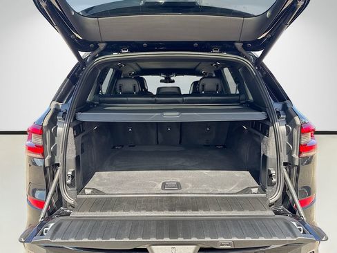 Used 2021 BMW X5 xDrive40i w/ M Sport Package image 12