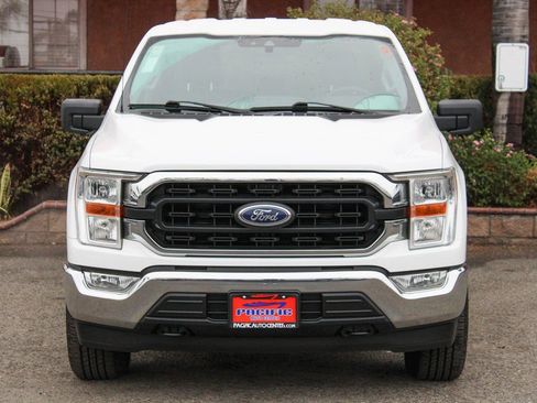 Used 2021 Ford F150 XLT image 3