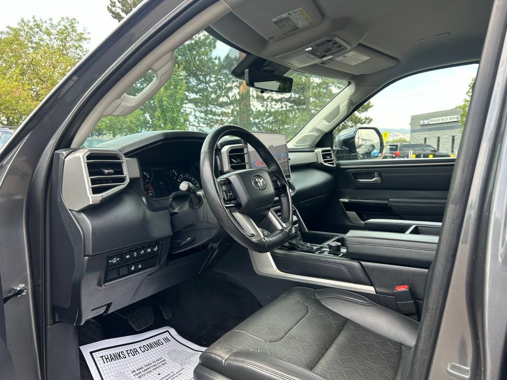 Used 2023 Toyota Tundra Limited AWD/4WD image 21