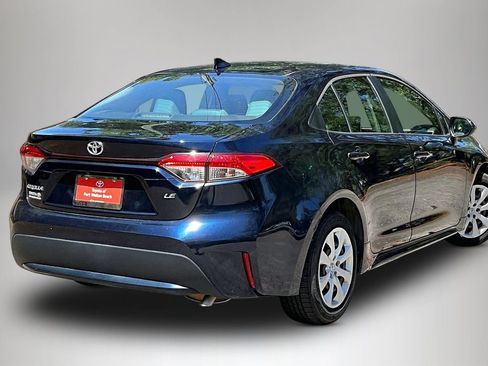 Used 2021 Toyota Corolla LE FWD image 5