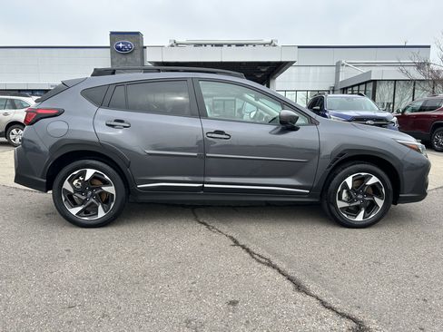 Certified 2025 Subaru Crosstrek 2.5i Limited w/ Crosstrek Mirror Package image 9
