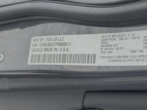 Used 2023 Jeep Grand Cherokee L Laredo AWD/4WD image 34