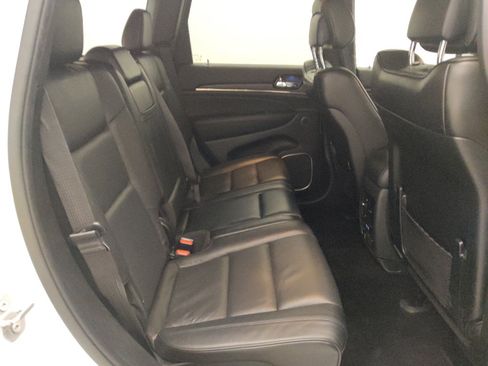 Used 2020 Jeep Grand Cherokee High Altitude AWD/4WD image 19