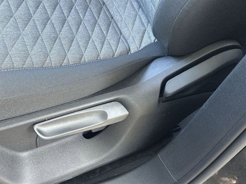 New 2026 Volkswagen Tiguan S image 12