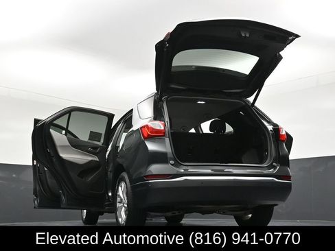 Used 2018 Chevrolet Equinox Premier image 35