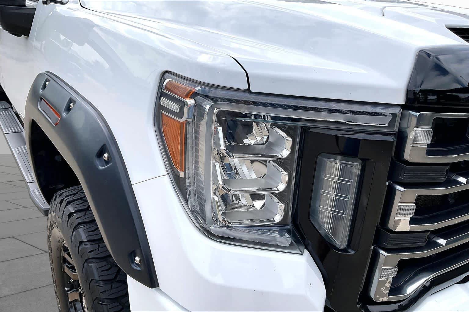 Used 2020 GMC Sierra 3500 AT4 w/ AT4 Premium Package AWD/4WD image 27
