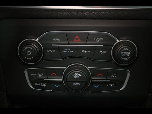 Used 2019 Dodge Charger GT RWD image 24