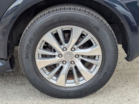 Used 2016 INFINITI QX80 4WD w/ Driver's Assistance Package image 12