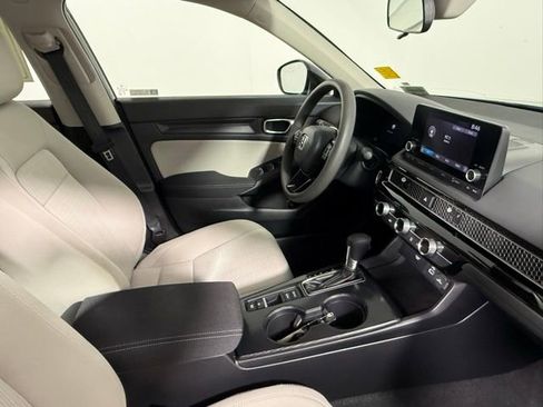 Used 2023 Honda Civic LX image 46