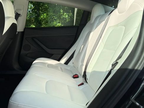 Used 2021 Tesla Model 3 Long Range AWD/4WD image 6