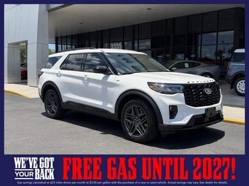 New 2026 Ford Explorer ST-Line w/ ST-Line Street Pack RWD image 2