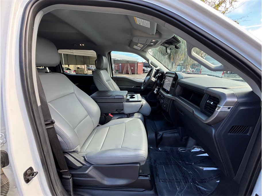 Used 2025 Ford F150 XL w/ Equipment Group 103A High AWD/4WD image 37
