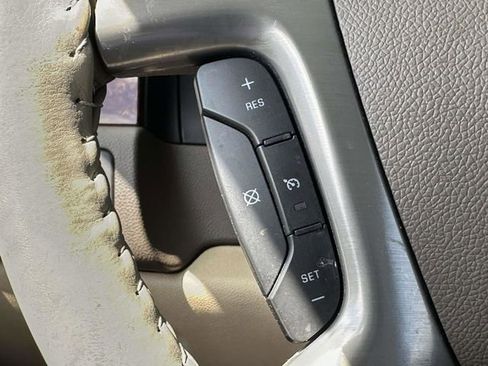 Used 2014 Chevrolet Suburban LS AWD/4WD image 10