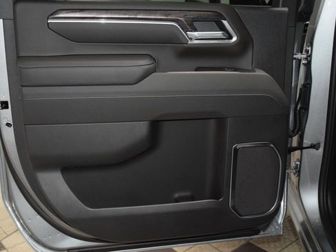 New 2026 Chevrolet Silverado 2500 LTZ w/ LTZ Premium Package image 49