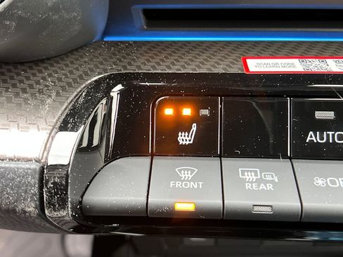 New 2026 Toyota Prius XLE image 28