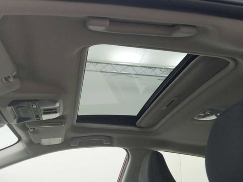 Used 2025 Subaru Impreza 2.0i Sport image 15