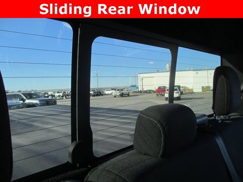 Used 2022 Ford F150 XLT w/ Equipment Group 302A High image 21