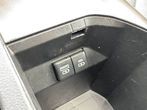 Used 2021 Toyota Camry XSE w/ Navigation Upgrade Package FWD image 36