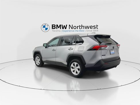 Used 2025 Toyota RAV4 LE AWD/4WD image 12