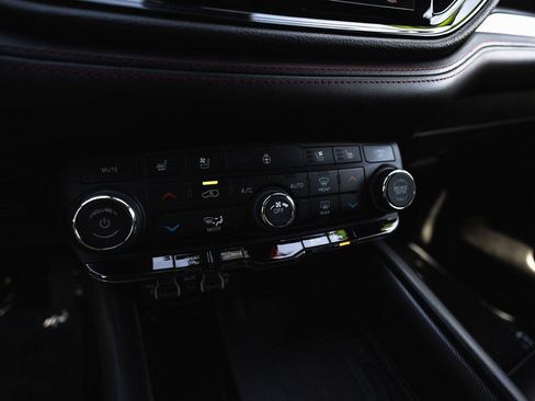Used 2023 Dodge Durango R/T w/ Blacktop Package AWD/4WD image 15