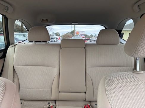 Used 2016 Subaru Outback 2.5i Premium AWD/4WD image 29