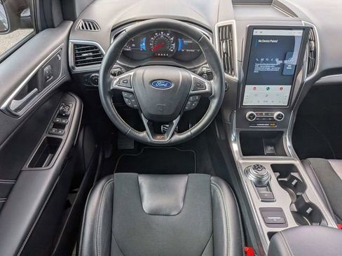 Used 2021 Ford Edge ST image 15