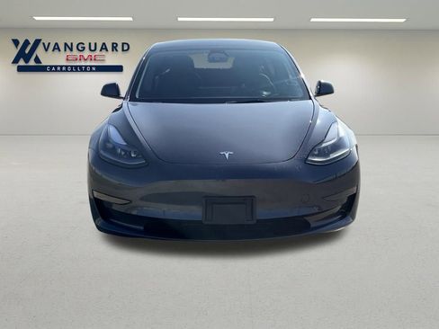 Used 2023 Tesla Model 3 Standard Range image 9
