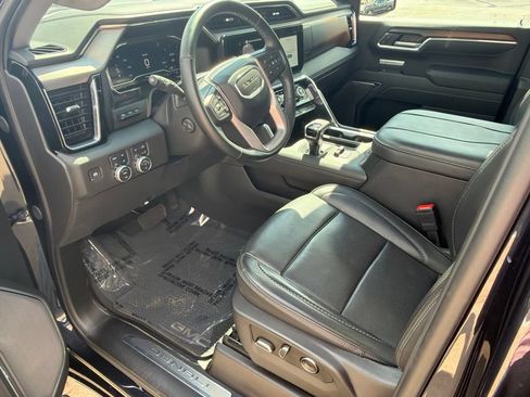 Certified 2025 GMC Sierra 1500 Denali w/ Denali Reserve Package AWD/4WD image 10