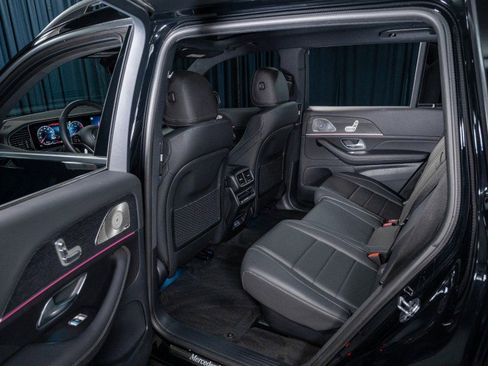 Certified 2025 Mercedes-Benz GLS 450 4MATIC image 28