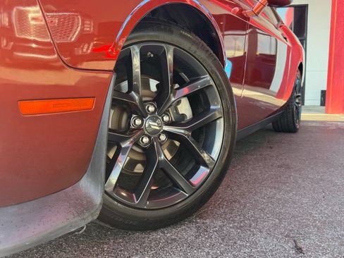 Used 2022 Dodge Challenger GT w/ Blacktop Package RWD image 2
