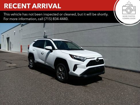 Certified 2025 Toyota RAV4 XLE AWD/4WD image 1