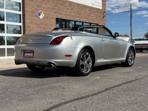 Used 2004 Lexus SC 430 Convertible image 5